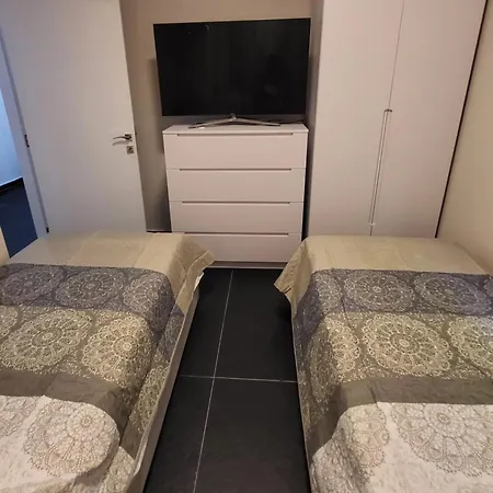 Peonia Valamar וילה *