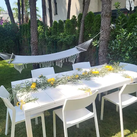 Peonia Valamar Villa *