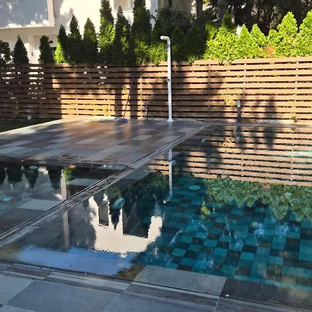 Peonia Valamar * דורס