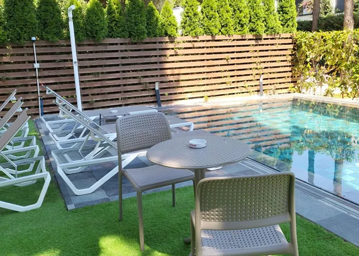 Peonia Valamar Βίλα