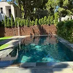 Peonia Valamar * דורס