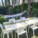 Peonia Valamar Villa *