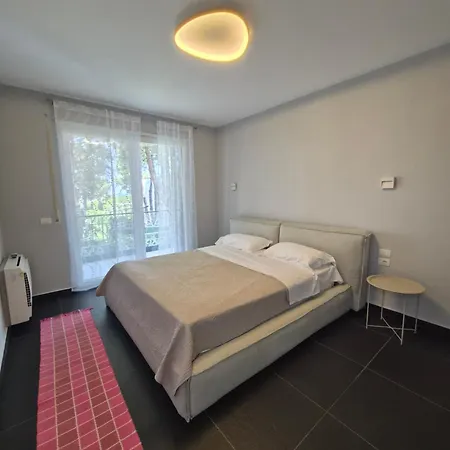 Peonia Valamar * Durrës