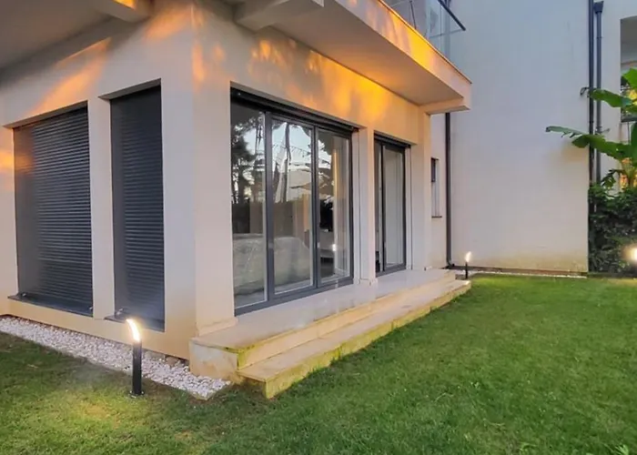Peonia Valamar * Durrës