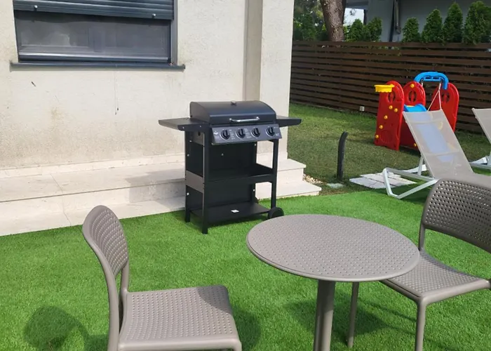 Peonia Valamar Villa *